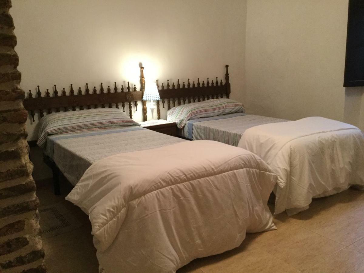 Apartamentos Andrada Casar de Cáceres Kültér fotó